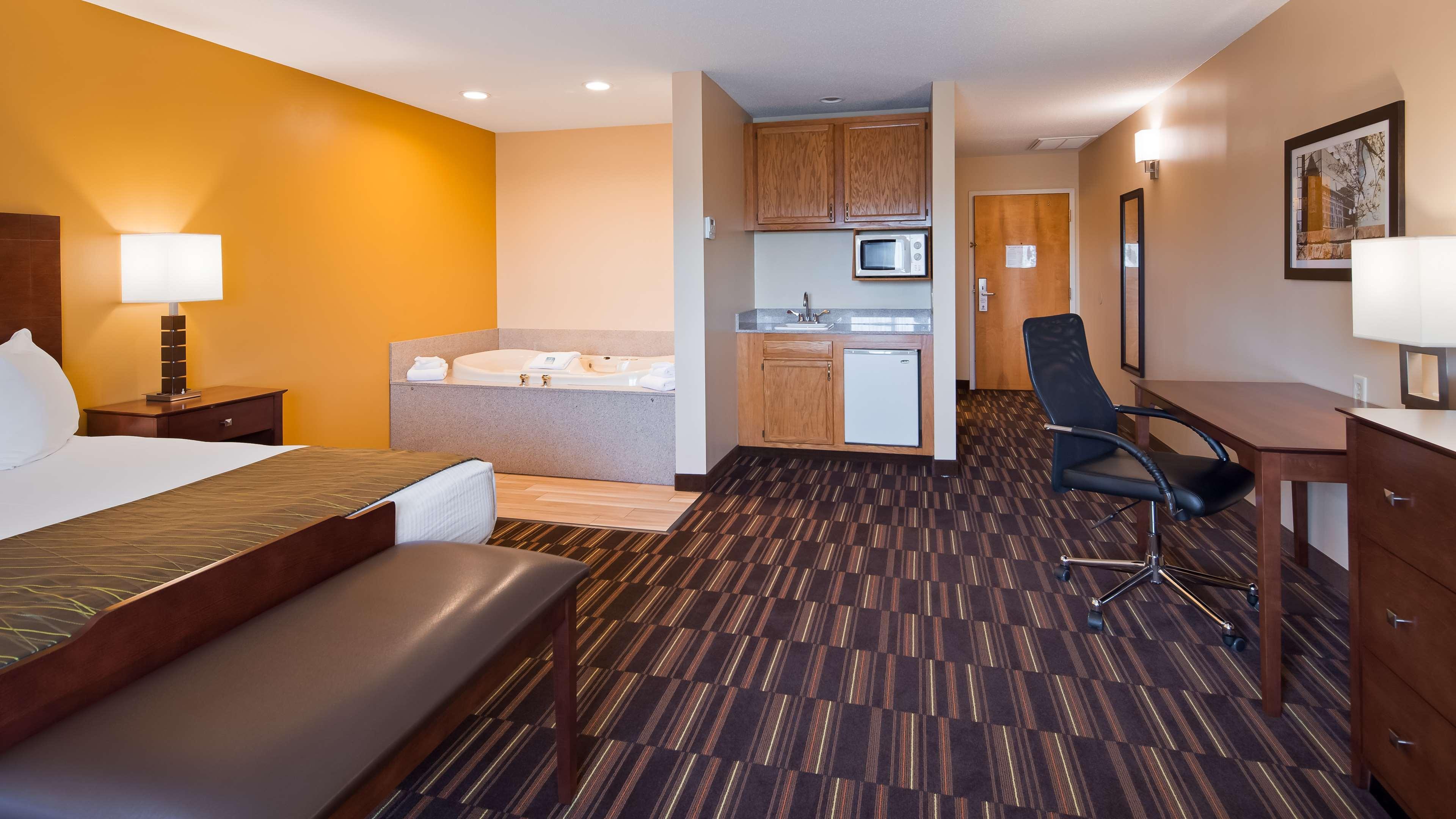 Best Western Falcon Plaza - Bowling Green Exterior photo